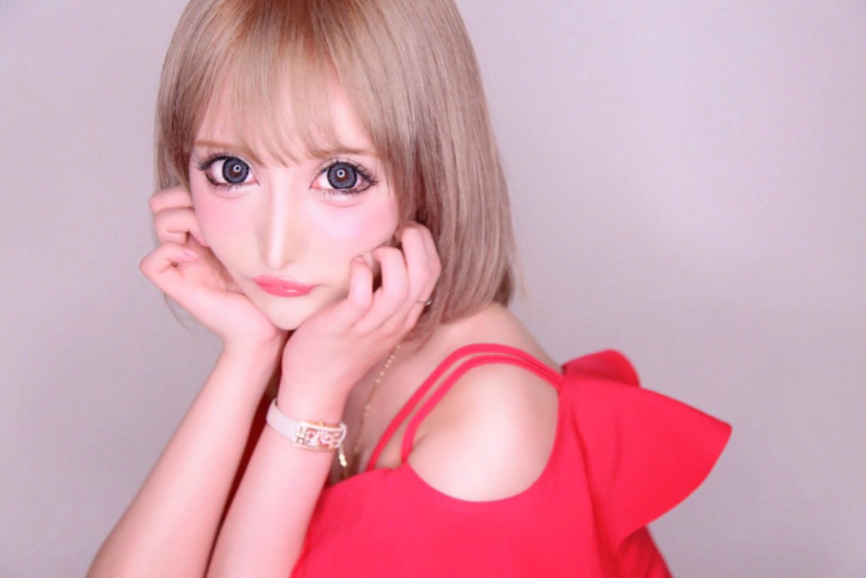 キャバ嬢名刺 33 椿えれなさん