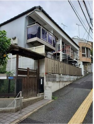 アカリトップス