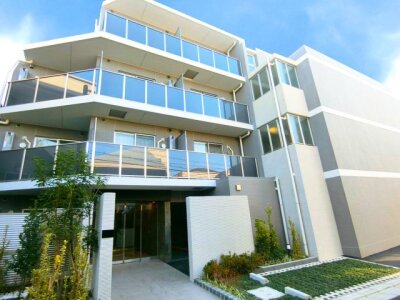 クレヴィスタ三軒茶屋