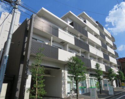 カスタリア戸越駅前